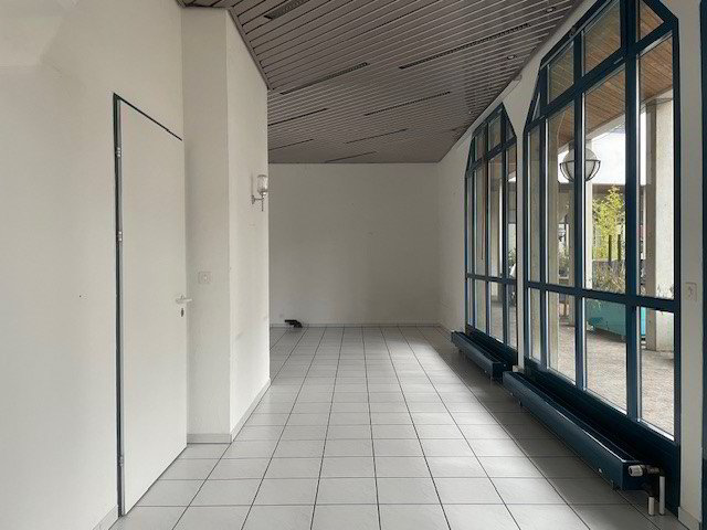 null Zimmer Büro zu vermieten in Neuhausen am Rheinfall - Bild 1/6