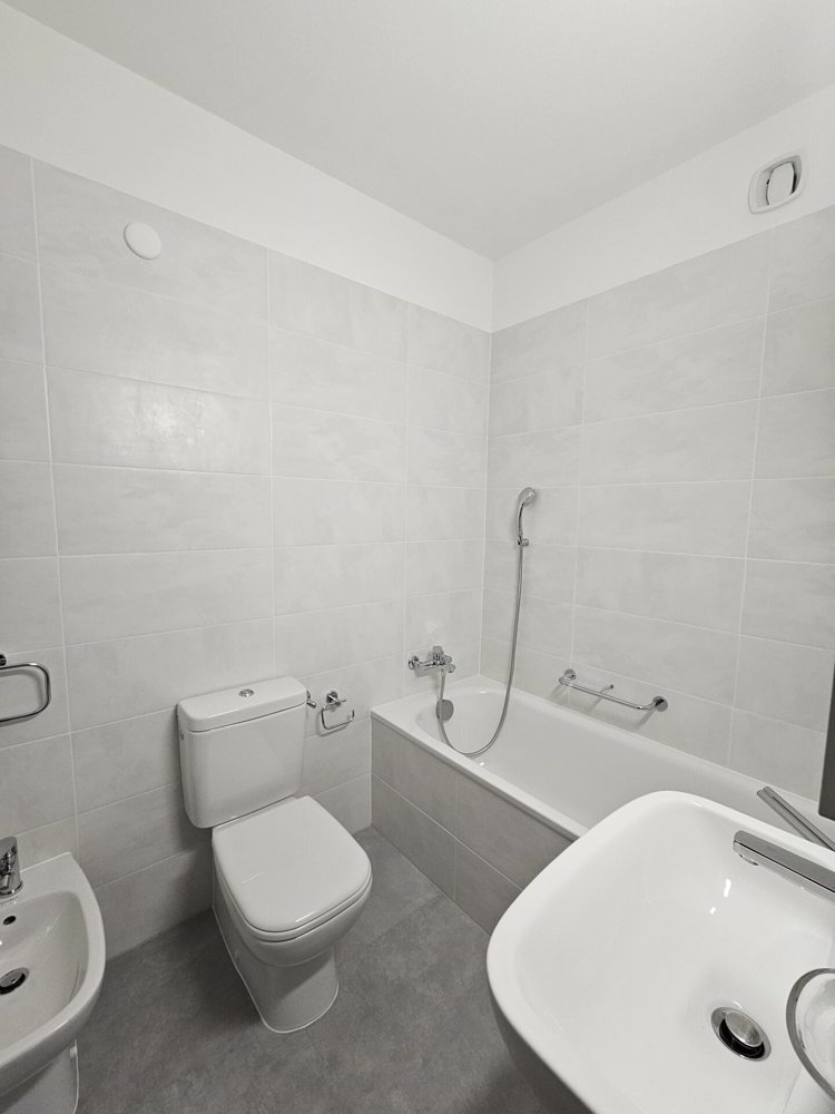 Appartement 1.5 pièces à louer à Pazzallo - image 1/3