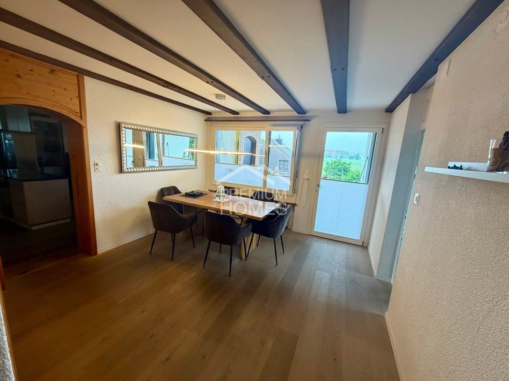 30 Zimmer Haus zum verkaufen in Uettligen - Bild 1/6