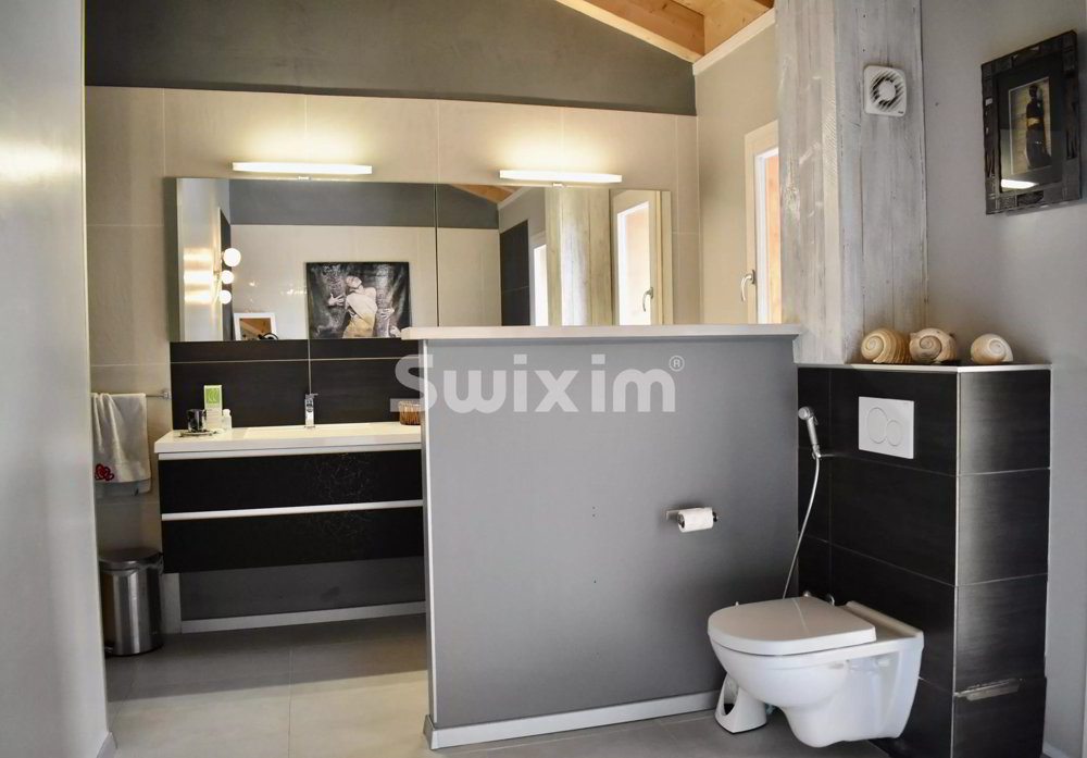 Casa di 5 locali in vendita a Choëx - immagine 1/10