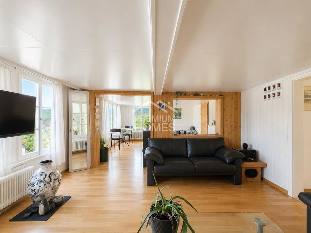 5 rooms Apartment to buy in Walzenhausen - image 1/3