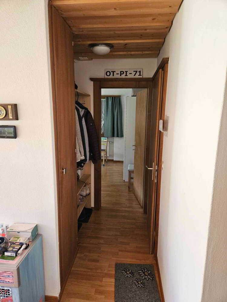 Appartement 2.5 pièces à louer à Serneus - image 1/7