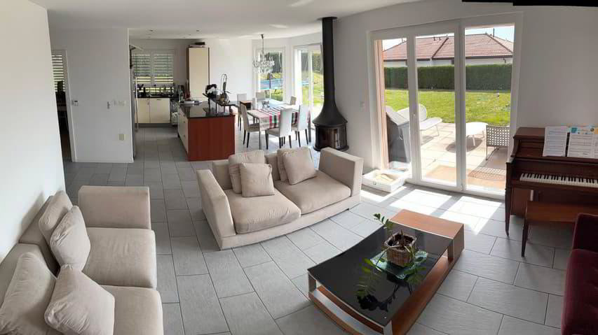 5.5 Zimmer Haus zu vermieten in St-Légier-La Chiésaz - Bild 1/6