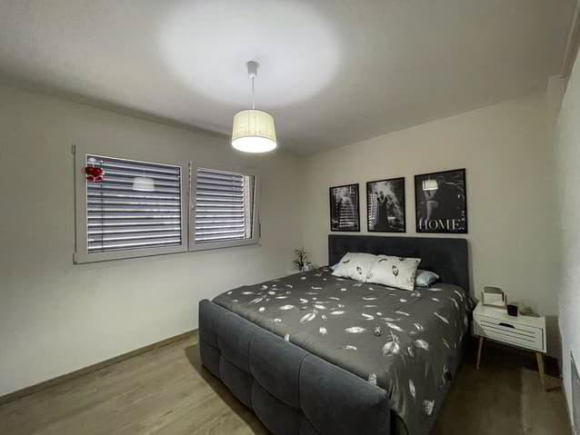 6 Zimmer Haus zum verkaufen in Le Pâquier-Montbarry - Bild 1/13