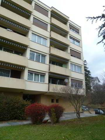 Parking, garage null pièces à louer à Neuchâtel - image 1/1