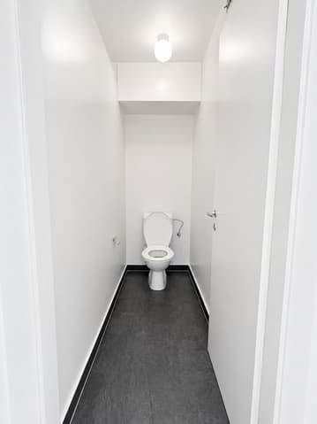 4.5 Zimmer Wohnung zu vermieten in La Chaux-de-Fonds - Bild 1/10