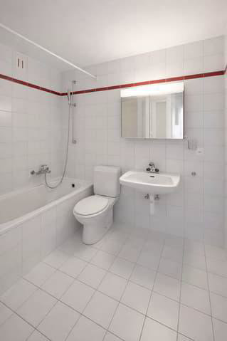 Appartamento di 3.5 locali in affitto a La Chaux-de-Fonds - immagine 1/9