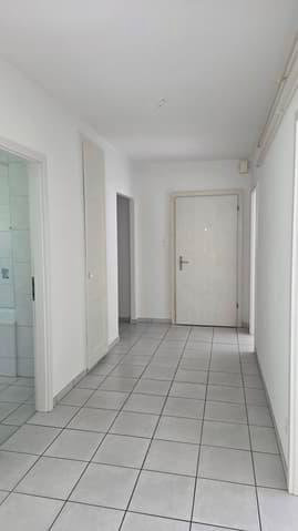 Appartamento di 3.5 locali in affitto a Moutier - immagine 1/13