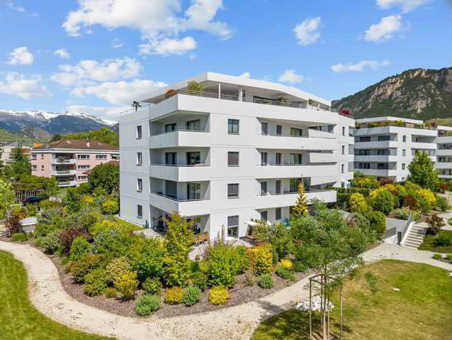 4.5 rooms Apartment to buy in Sion - image 1/6