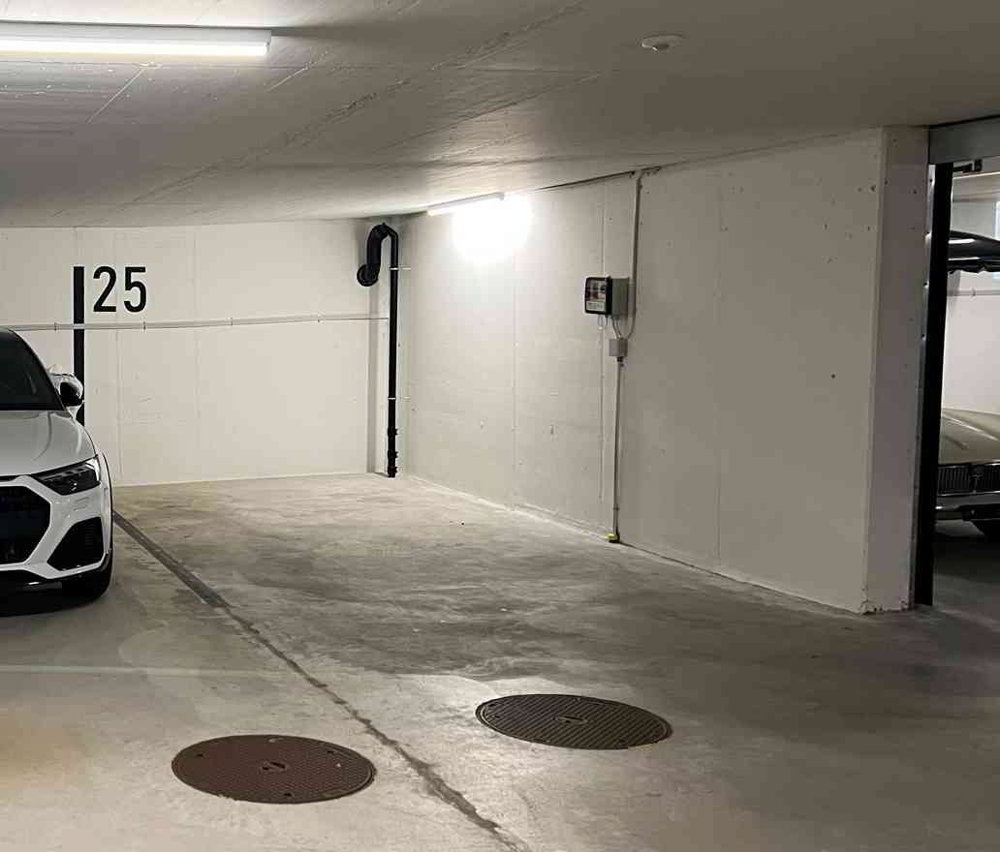 Parking, garage null pièces à louer à Kaltbrunn - image 1/1