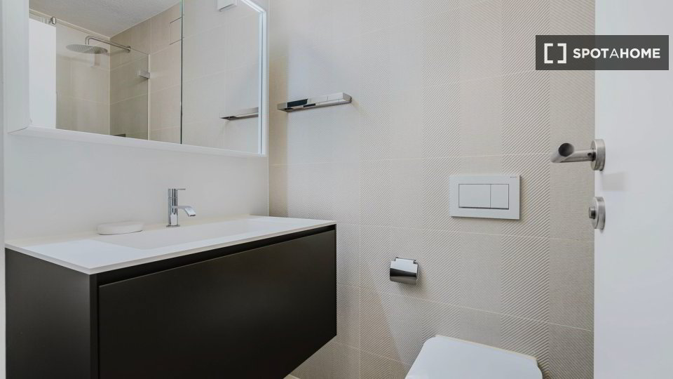 2 rooms Apartment for rent in Horgen - image 1/13
