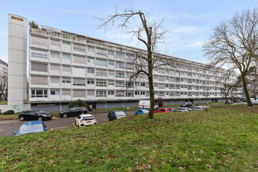 Appartement 5 pièces à louer à Meyrin - image 1/12