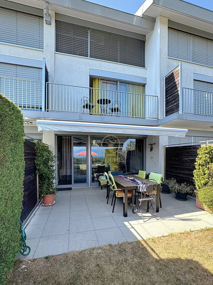 5 rooms House to buy in Mont-sur-Rolle - image 1/4