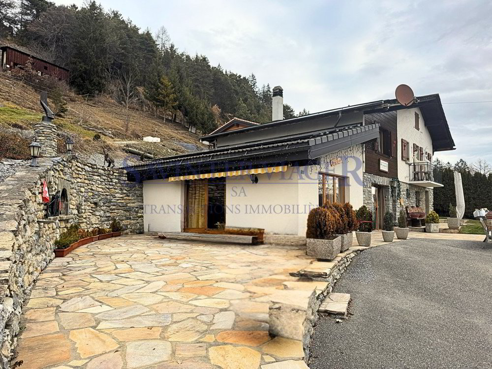 Maison 7 pièces à acheter à Savièse - image 1/13