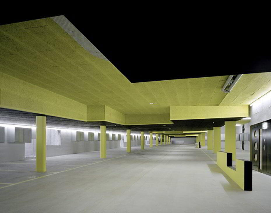 null rooms Car park, garage for rent in Zürich - image 1/1