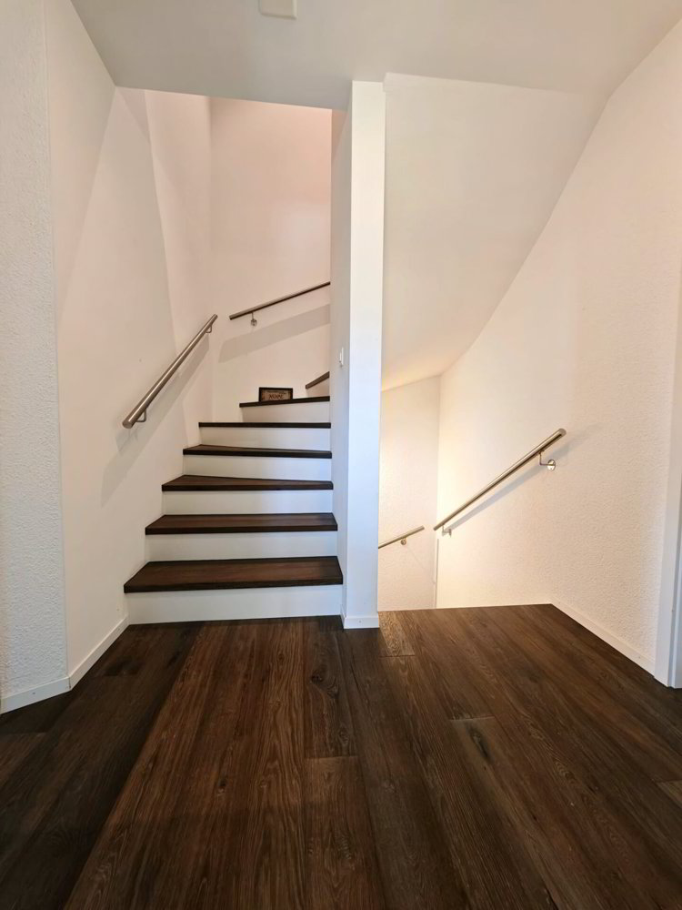 6.5 Zimmer Haus zum verkaufen in Oberglatt ZH - Bild 1/15