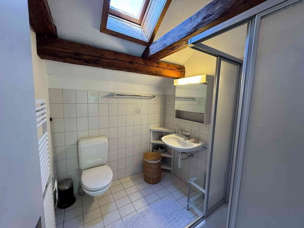 2.5 Zimmer Wohnung zu vermieten in Ennenda - Bild 1/6