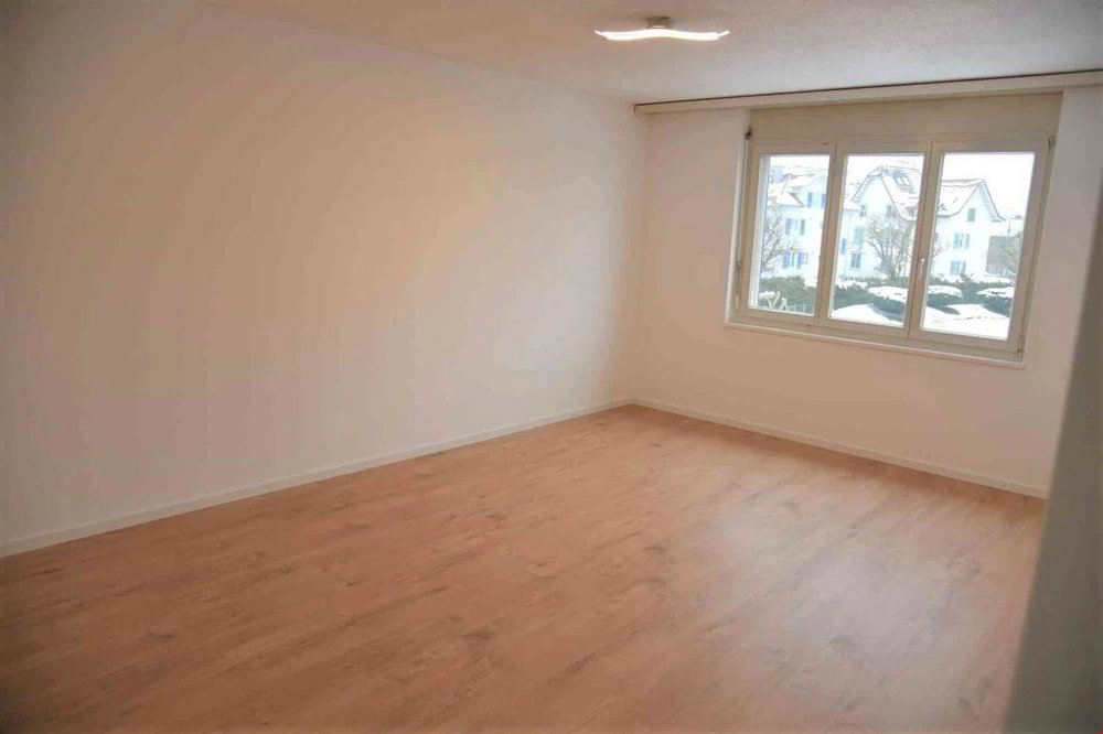 Appartement 4.5 pièces à acheter à Bazenheid - image 1/6