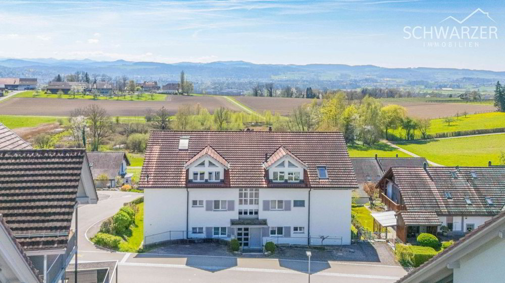 Appartamento di 5.5 locali in vendita a Weiningen TG - immagine 1/13