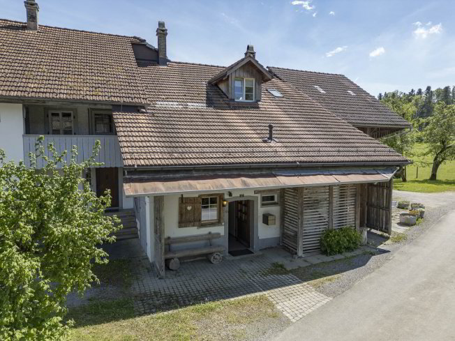Casa di 3 locali in vendita a Grüningen - immagine 1/1