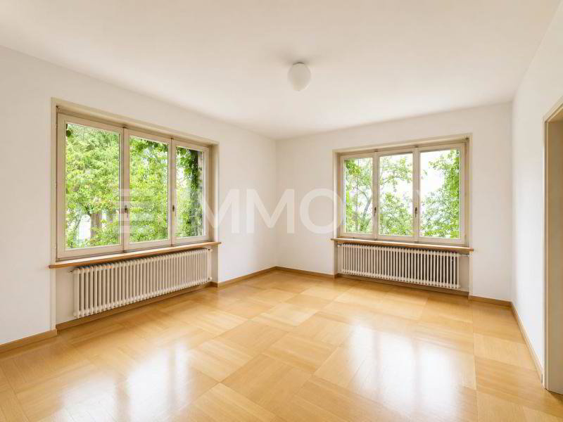 4 rooms Apartment for rent in Basilea - image 1/5
