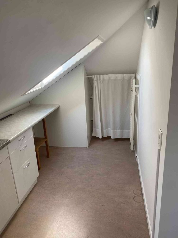 Appartement 2.5 pièces à louer à Goldau - image 1/12