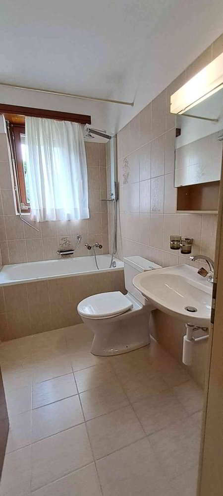 Appartement 2.5 pièces à louer à Gorduno - image 1/5