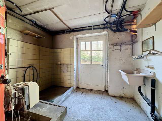 7 Zimmer Haus zum verkaufen in Cressier NE - Bild 1/13