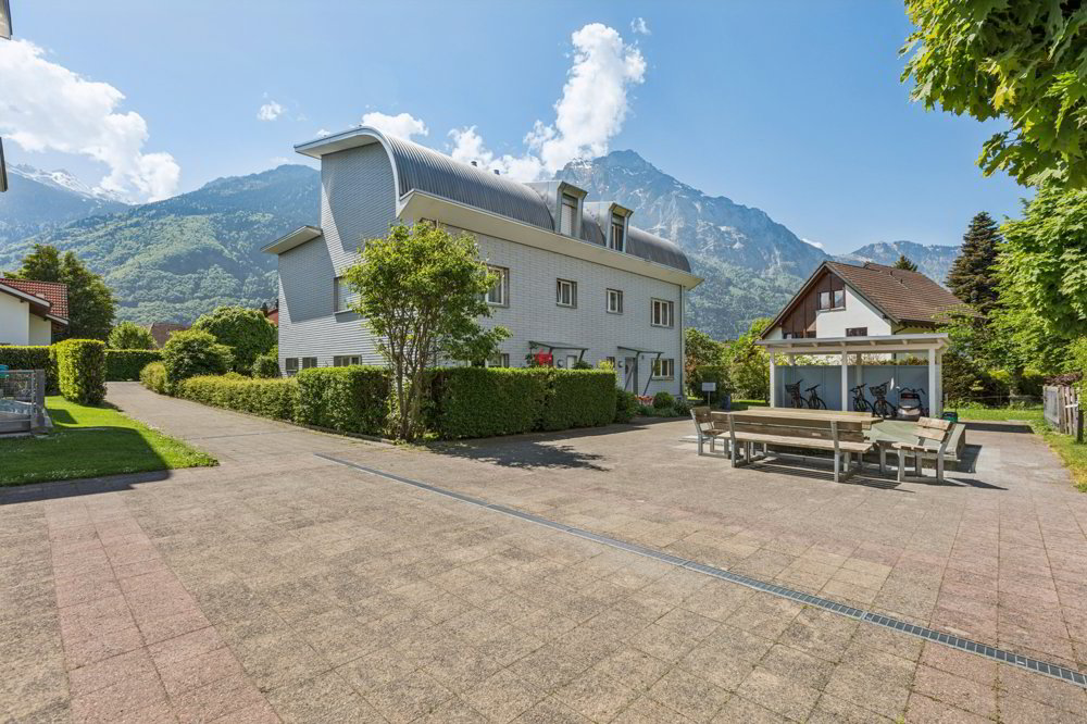 5 rooms House to buy in Altdorf UR - image 1/10