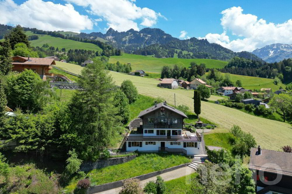 7.5 Zimmer Haus zum verkaufen in Charmey (Gruyère) - Bild 1/12