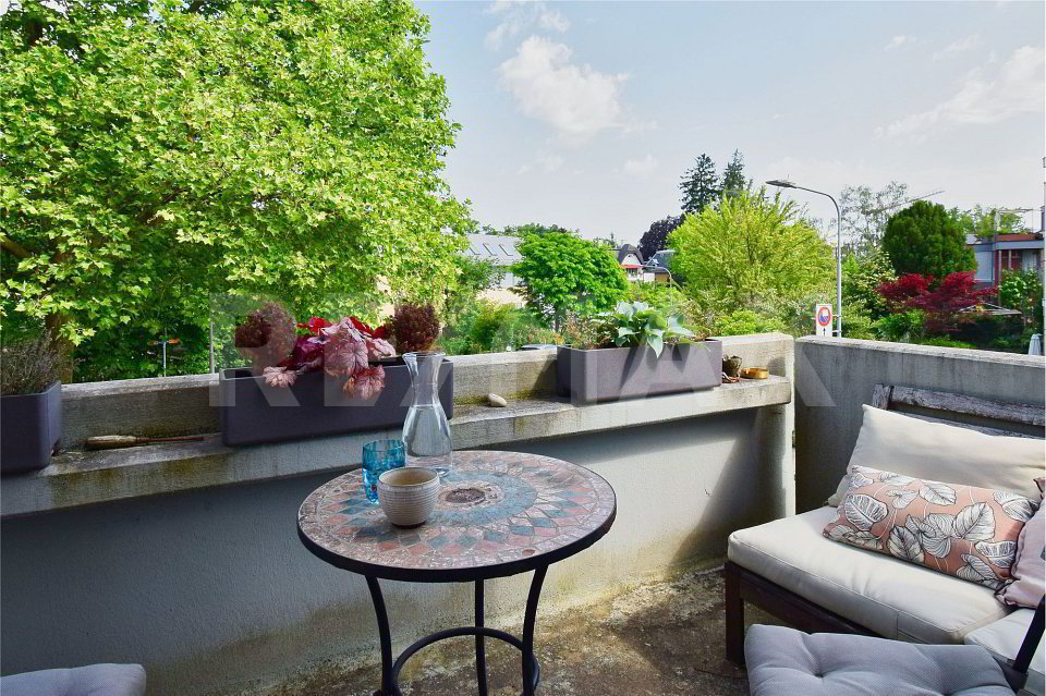 null rooms Apartment to buy in Zürich - image 1/7