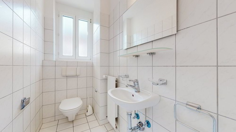 3 rooms Apartment for rent in Zürich - image 1/5