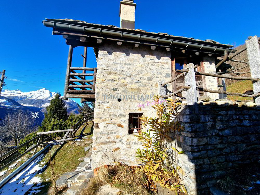 2 Zimmer Haus zum verkaufen in Sobrio - Bild 1/26