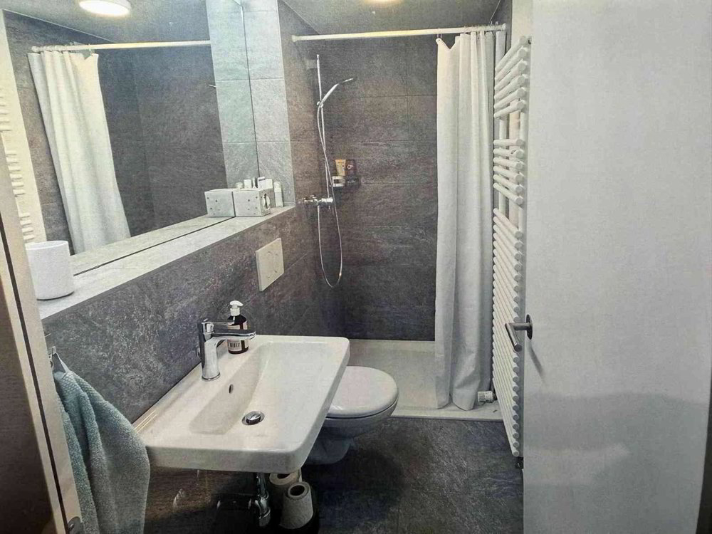 Casa di 4.5 locali in vendita a Golino - immagine 1/9