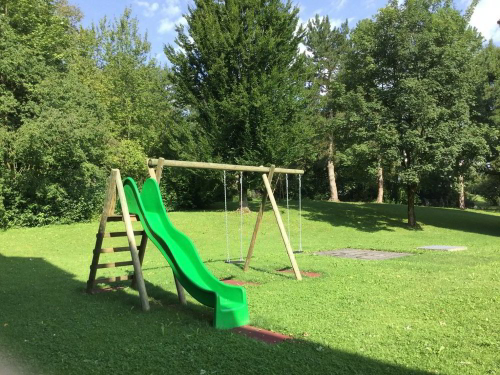 4 rooms Apartment for rent in Niederuzwil - image 1/9