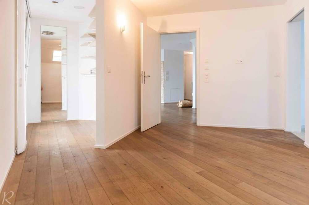 5.5 Zimmer Wohnung zu vermieten in Istighofen - Bild 1/13