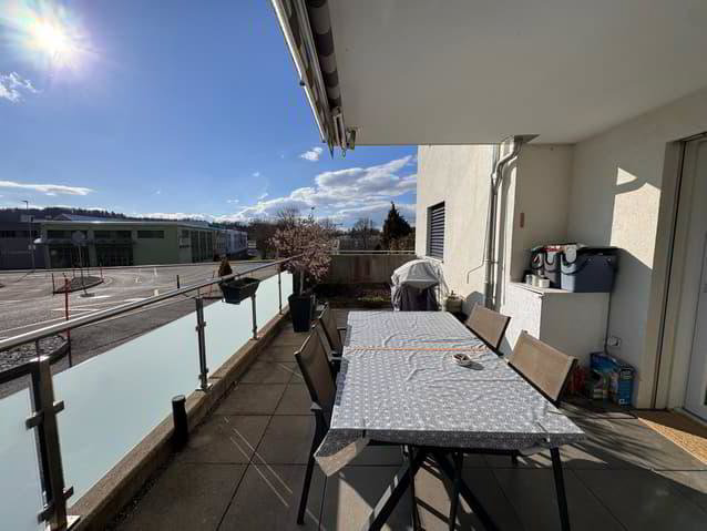 Appartement 3 pièces à louer à Châtel-St-Denis - image 1/10