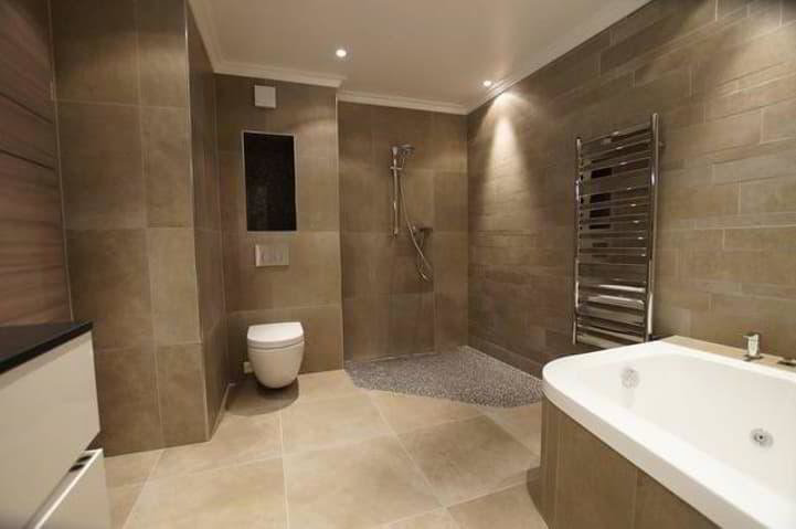 5.5 Zimmer Haus zum verkaufen in Chernex - Bild 1/10
