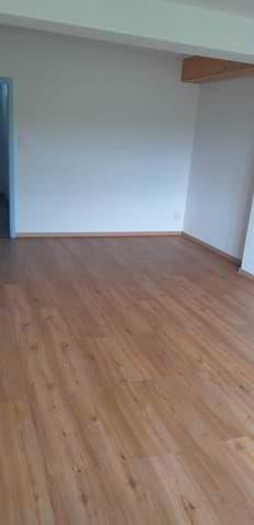 Appartement 1 pièces à louer à Le Locle - image 1/13