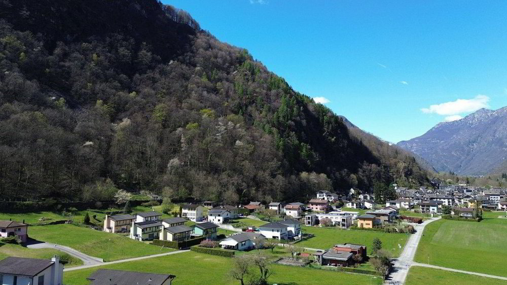 Casa di 5 locali in vendita a Moghegno - immagine 1/19