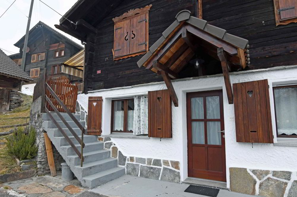 Casa di 3 locali in vendita a Cavagnago - immagine 1/8