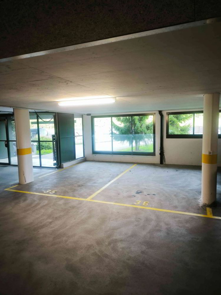Parking, garage null pièces à louer à Wolhusen - image 1/1