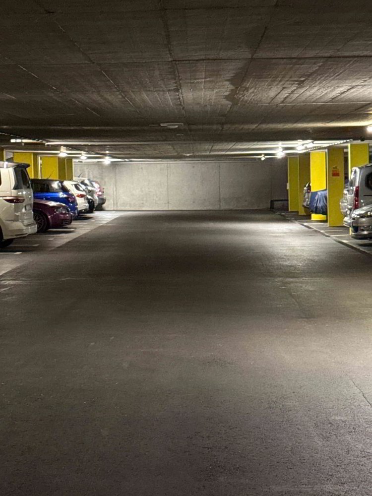 Parking, garage null pièces à louer à Uetendorf - image 1/1