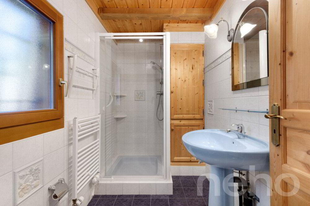Casa di 5 locali in vendita a Les Diablerets - immagine 1/12