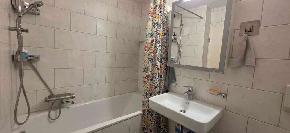 Appartement 2.5 pièces à louer à Allschwil - image 1/5