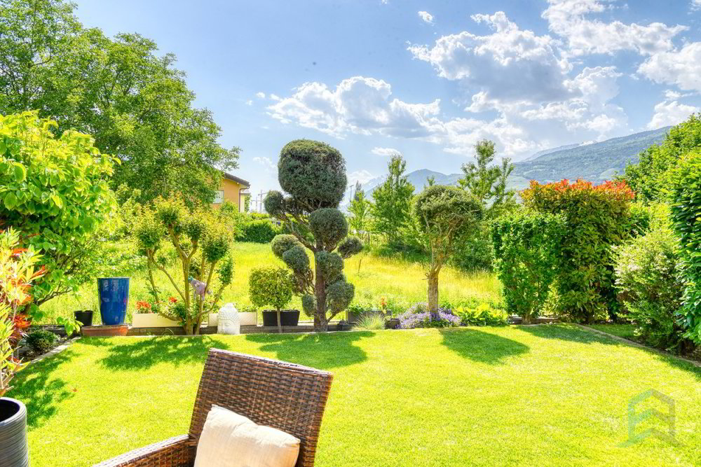 Casa di 5 locali in vendita a Chippis - immagine 1/13