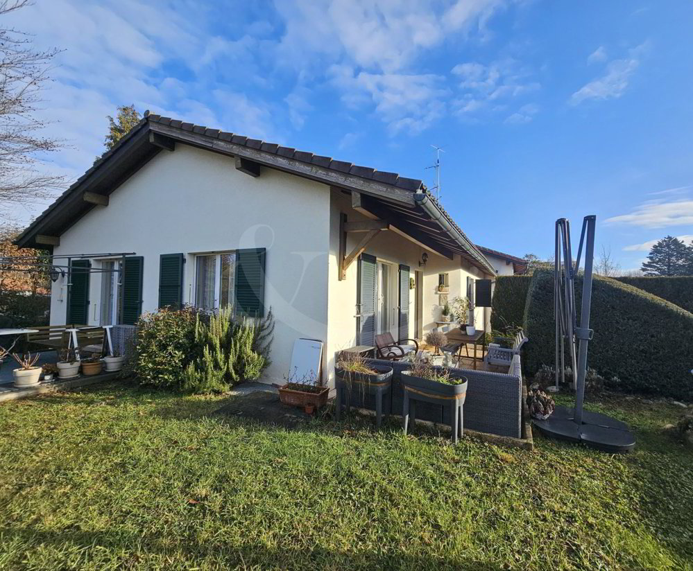 Casa di 3 locali in vendita a Chambésy - immagine 1/1