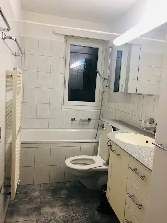 Appartement 1 pièces à louer à Kloten - image 1/10