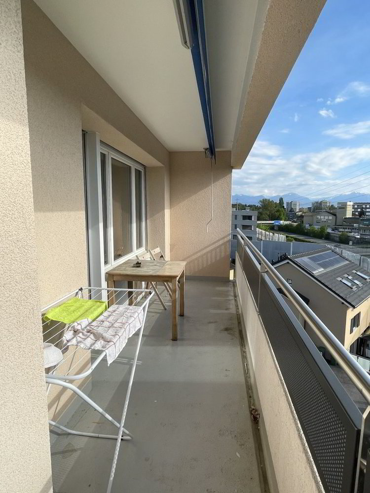Appartement 3 pièces à louer à Chavannes-près-Renens - image 1/10