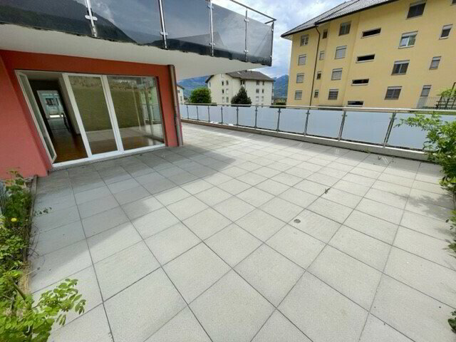 Appartement 3 pièces à louer à Ollon VD - image 1/12